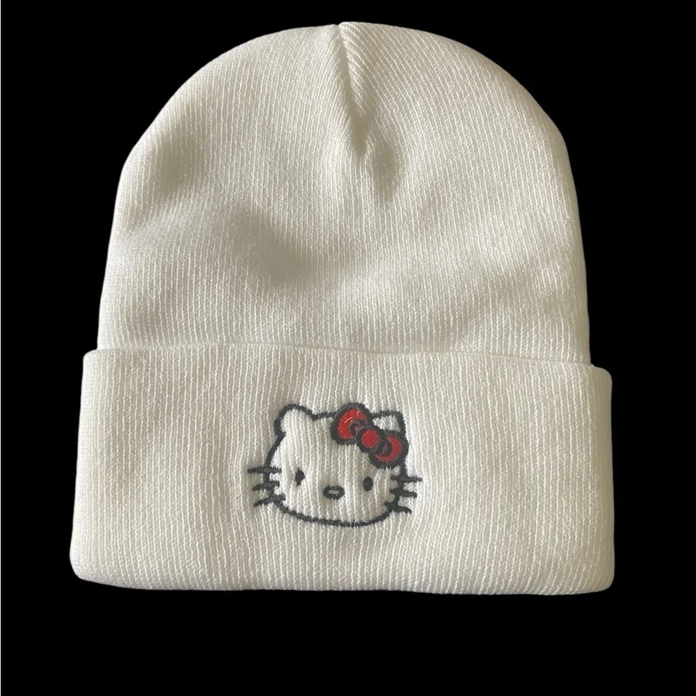 NWT-HELLO KITTY & FRIENDS BUNDLE